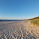 Eden & Sauna Posesja Kapitanska By Posesja Apartman *